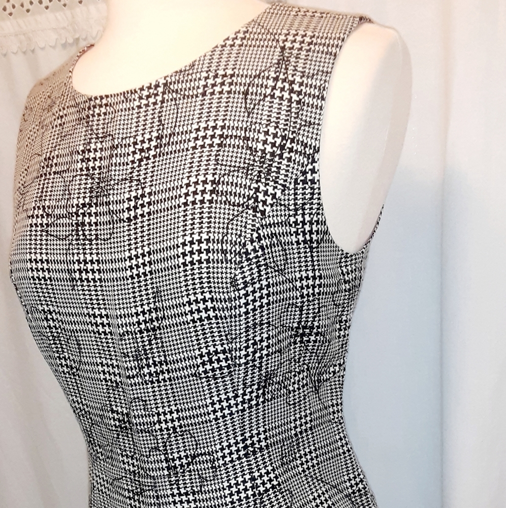 Norton Mcnaughton Dress 6 black white geometric fl
